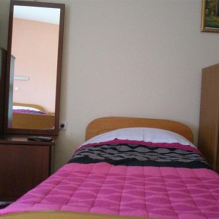 Hotel Galaxias Loutraki  Exterior photo