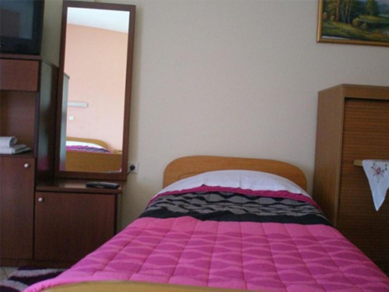 Hotel Galaxias Loutraki  Exterior photo