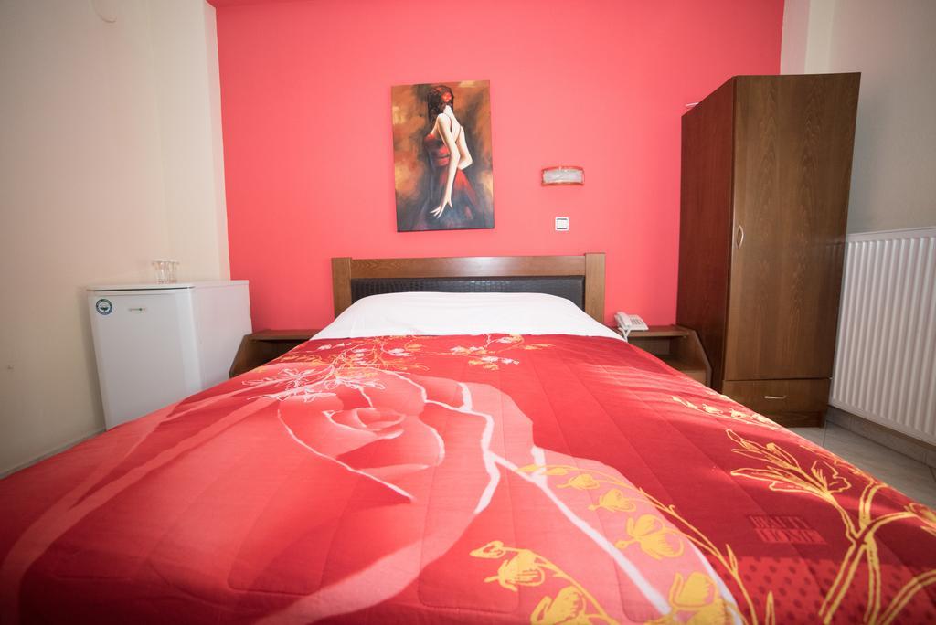 Hotel Galaxias Loutraki  Exterior photo