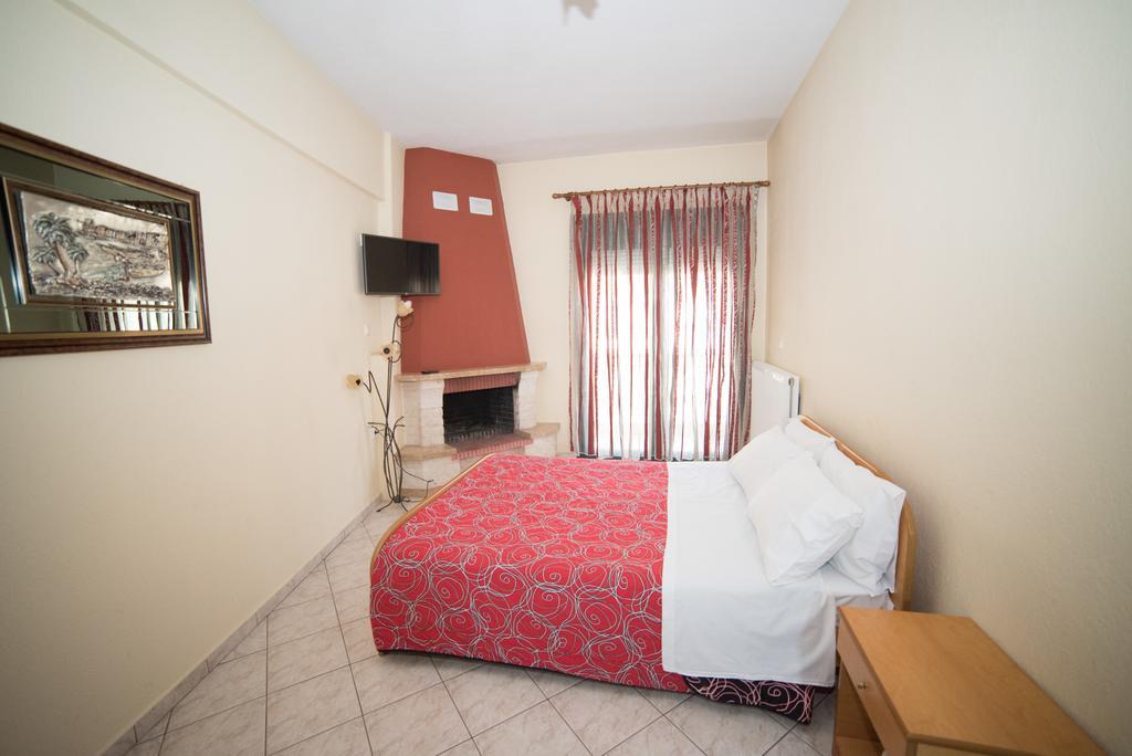 Hotel Galaxias Loutraki  Exterior photo